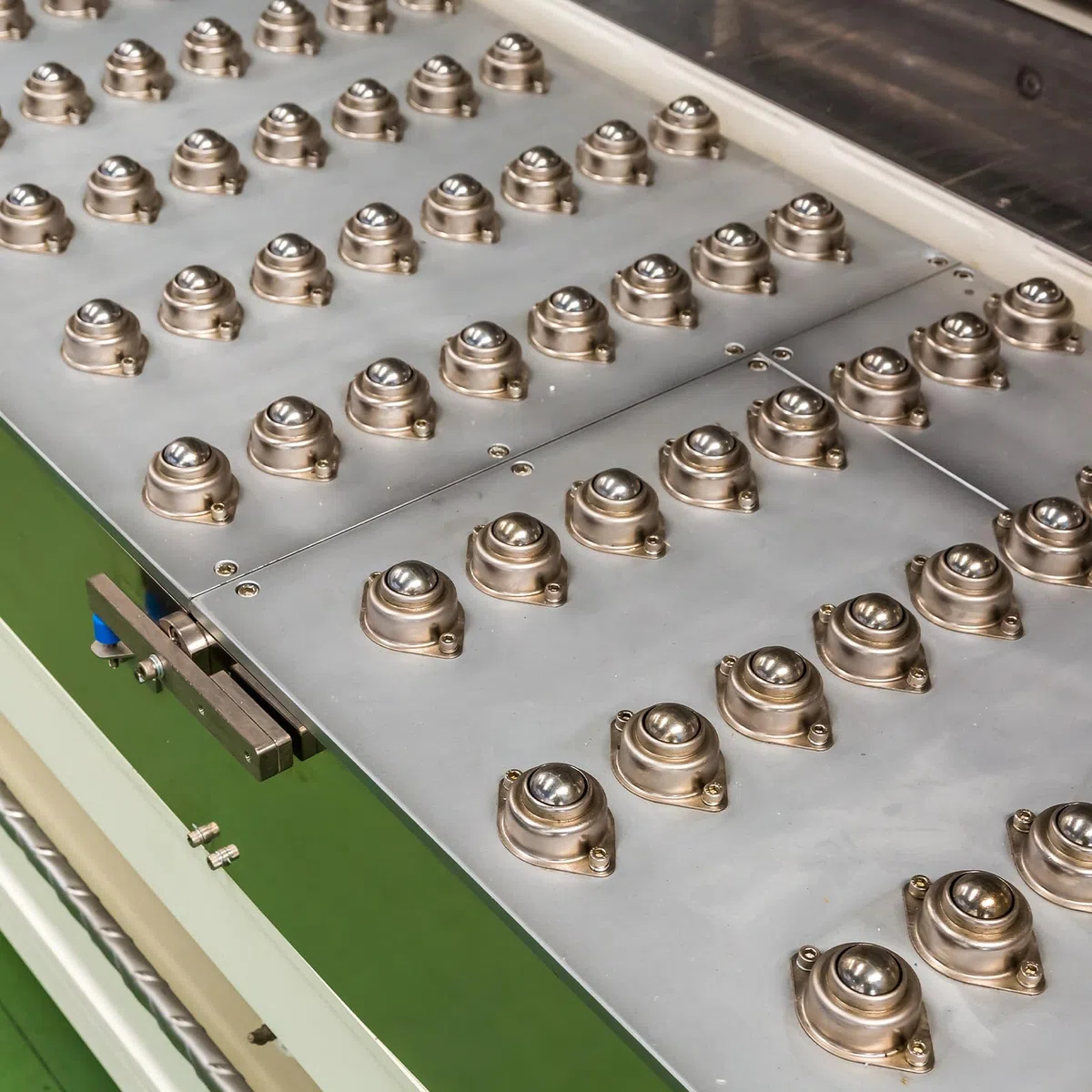 PATIKIL Rodamiento De Bolas Giratorias De 1", 4 Unidades De Bolas Redondas Giratorias De Nylon, Ruedas De Acero Al Carbono Para Muebles De Transmisión De Rodillos Transportadores