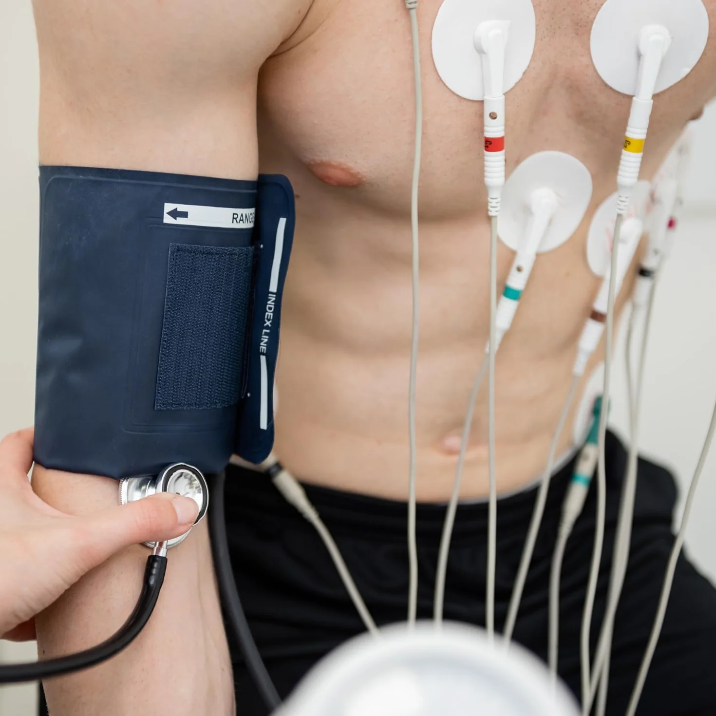 Tiga-Med ECG - Electrodos (100 unidades, 45 mm, gel sólido)
