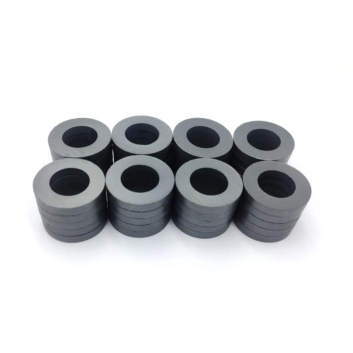 Imanes de anillo de ferrita con agujeros – Imanes de disco redondo de 32 mm para frigorífico, proyectos científicos, manualidades, alrededor de la oficina (paquete de 40)