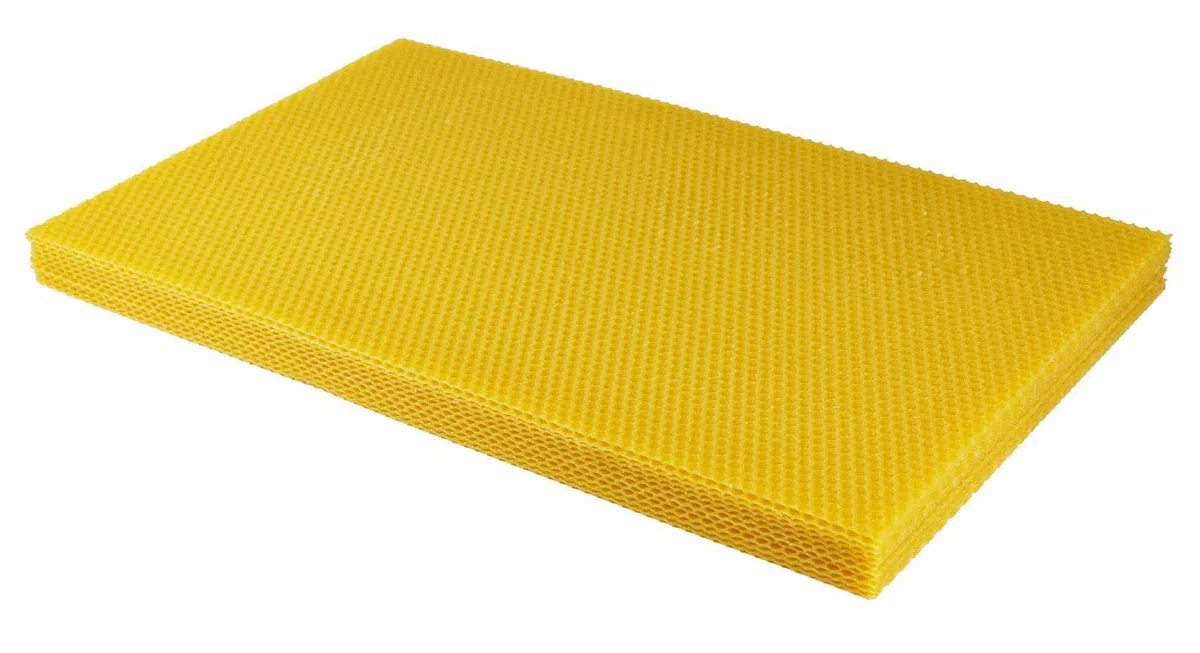 Láminas de Cera de Abeja Natural para Cuadros de Colmena Dadant - Formato Nido - 1 kg - Cera Pura Estampada para Apicultura