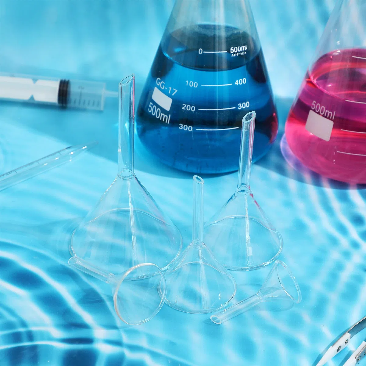 Juego De 5 Embudos De Cristal Para Laboratorio De 30 a 75 Mm Resistencia Química Y Térmica Conos De Llenado Preciso Para Transferencia De Líquidos En Análisis Científico