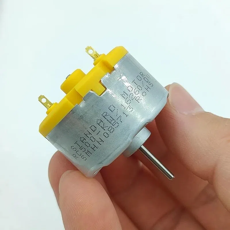 Motor estándar RC500-KW/16260 DC 6V 9V 12V Mini Motor de husillo redondo de 32mm de diámetro eje largo for máquina de fragancia Robot barredora