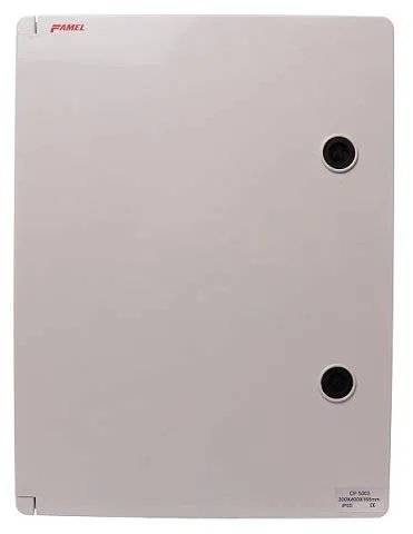 Caja eléctrica hermética Famel, IP65, con placa de montaje, resistente al agua, color Gris Claro, incluye cerraduras, 350 x 500 x 195 mm